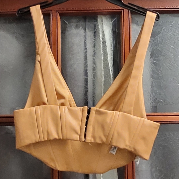 Zara Faux Leather Corset - Picture 3 of 6